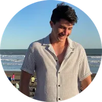 Manu Dávila